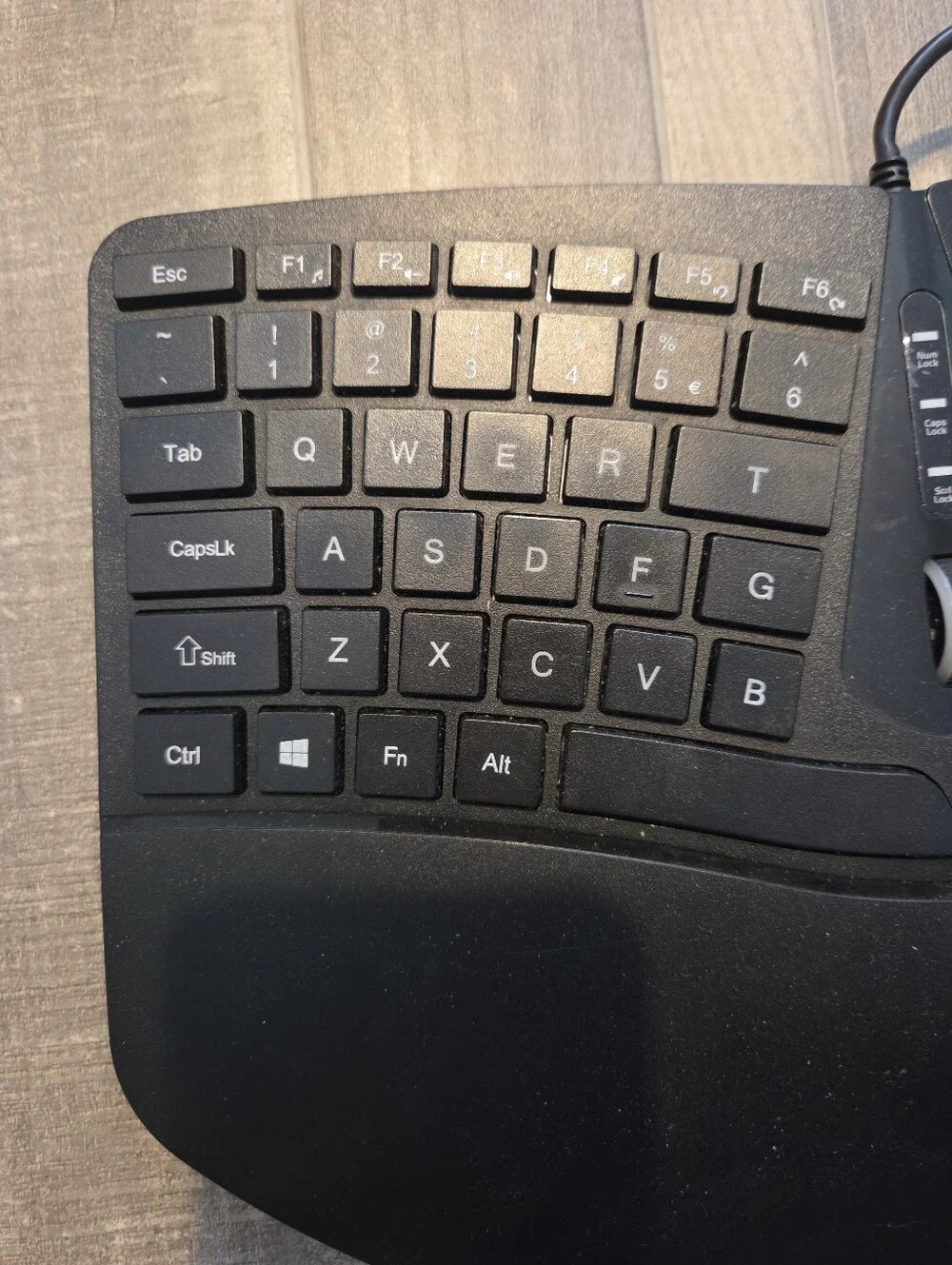 Perixx ergonomic keyboard